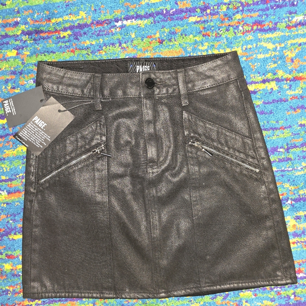 NWT PAIGE Aideen high‎ rise onyx coated jeans mini skirt. Black size 25